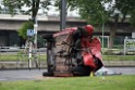 Schwerer VU Pkw Baum Koeln Deutz Messekreisel P243